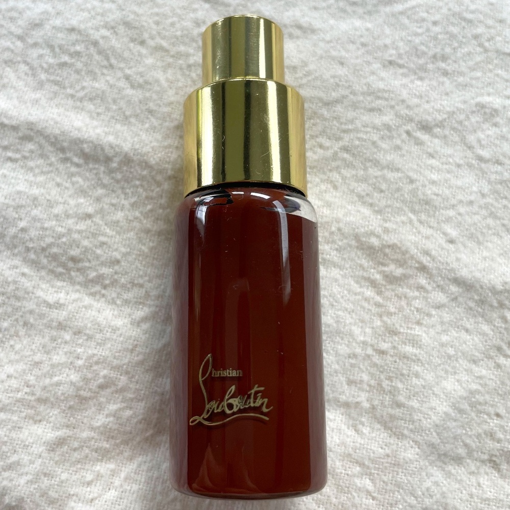 Christian Louboutin Le Fluide Fond de Teint Foundation in Brown Nude 80N